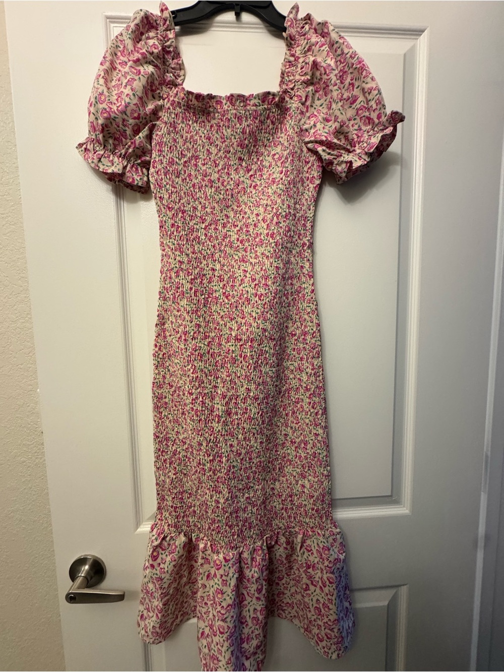 Floral Smocked Midi Dress with Puff Sleeves - Pink